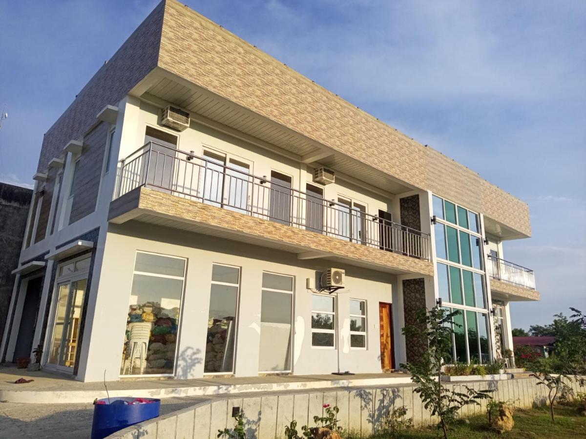 Villa Casa Camba, Barangay Bued 阿拉米诺斯 外观 照片